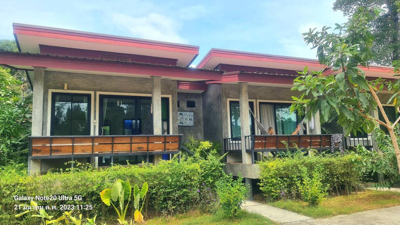 Lanta Amara Resort Koh Lanta Exterior photo